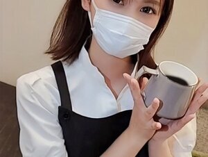 無修正FC2 PPV 2431947 よく行くカフェの気になるあの子・初撮影初イキ初中出し※オープン記念特価今日終了