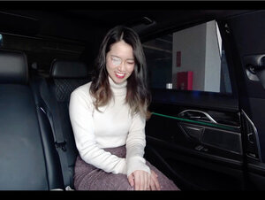 無修正FC2 PPV 2812444 【人妻車内不倫】こんな美人な奥さんが実在した！！圧倒的な美貌で初老の竿を吸い上げるフェラチオ、あっという間に射精させてしまう