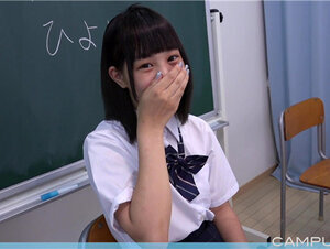 無修正FC2 PPV 1931329 1年B組ひよりちゃん！まさかのアダルト専攻に移籍してのハメ撮り！