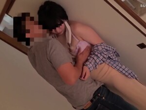 無修正FC2 PPV 3068090 【個人】団地妻の違和感　巨乳を揺らしながら自ら求めだす。犯しているのか、そうでないのか