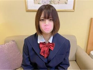 無修正FC2 PPV 3107650 ３作品合計120分！ 色白ショートカット小動物系の女の子に初めての中出しを教えてあげました。