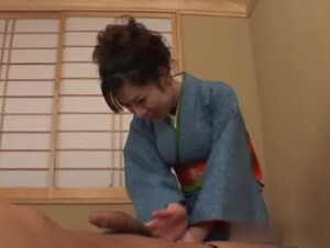 無修正妖艶な和服痴女 中野千夏