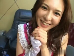 極上美熟女の淫乱アイドル時代～借金地獄ザーメンの嵐～ つかもと友希