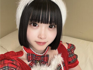 無修正FC2 PPV 3150506 プレミアクリスマスセット、サンタゆなちゃんをあなたのところにお届けします