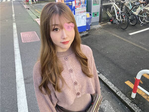 無修正FC2 PPV 3205948  新作の洋服を手に入れる為、日々男をたぶらかすスレンダー女にお仕置きしてきた
