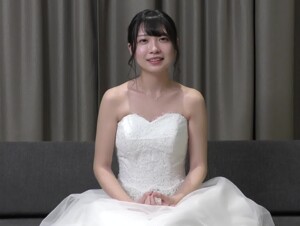 無修正FC2 PPV 3237415 -Aついに販売開始】えりかちゃん涙の卒業ウェディング！ファン感謝祭の個人撮影会でご褒美にチャレンジ！写真集付き