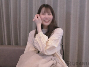 無修正FC2 PPV 3304460 【顔出し】超デカクリ！子持ちの新ママ。夫とセックスを全然していない悩みを抱え、相談に来たついでに生でハメて中出