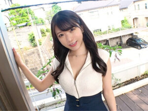 素人動画SIRO-5201 笑顔がキュートな綺麗系お姉さんが好奇心からAVに応募！欲求不満な身体を弄ばれカメラの前で大量潮吹き