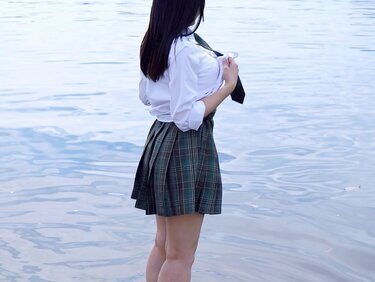 無修正FC2 PPV 4788031 【初掲載】妊娠したて一般科バスト110超え18歳。胎壺破壊・全身体液放出・膣膨張種付け映像。超過激4K ver送付