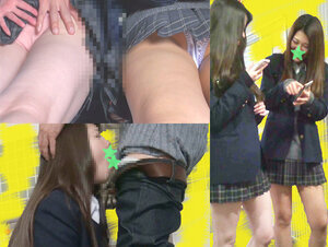 Gcolle chidori-1003 【粘着痴漢】JK二人組を電車内で痴漢してマ◯コ丸出し状態に！一人をトイレに連れ込みイラマチオ＆口内発射！