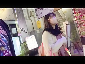 無修正FC2 PPV 1878301 もも20歳・顔射。リアル処女の元地下アイドル登場。初フェラから超大量顔射。そしてグループの実名まで暴露した一部始終