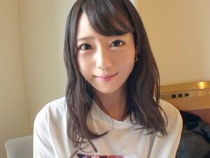 素人動画SIRO-4041 【初撮り】【スレンダー美女】【美しい小顔を歪ませて..】華奢な身体の水泳インストラクター。パンツに染みを作る程興奮して