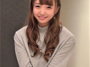 無修正FC2 PPV 2360399 ※FC2期待の新星【完全顔出し】元STモデル。痙攣がとまらない小さな子袋へ無許可大量中出し。