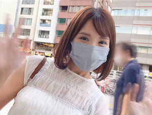 無修正FC2 PPV 2360850 【４K特典あり】可愛すぎるカフェ店員ゆあ（２３）★初撮影★乳首オナニーでガチいき♡