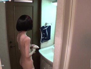 無修正FC2 PPV 2670023-B【無/ムフフ特典有】 超スレンダーちっぱい娘は感度良好！ちっぱい乳首からの刺激と電マのW攻撃に華奢なブリッジで