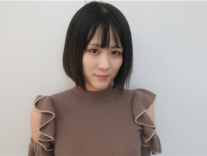 無修正FC2 PPV 2707204 完全初撮影！！、完全顔出し、彼氏がいても、今年初の大雪の中でも、わざわざ来てくれました。初撮影OK『個人撮影