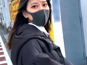 無修正FC2 PPV 2725206 【完全顔出し】【無修正】【生ハメ】【E～Fカップ】出会い系サイトで出会ったユミちゃん!!下着姿の撮影カメラマンと称