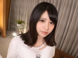 素人動画siro-4855 【初撮り】【天真爛漫娘】【全身性感帯】感じすぎて逝きながら大量潮吹きしちゃう現役大学生が登場。男優の激しい腰使