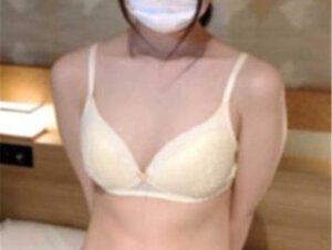 無修正FC2 PPV 2816032 -A 今日まで「#29-2」処女卒業から２回目の生セックス。少し垢抜けた少女の心はまだ処女♡片想い♡