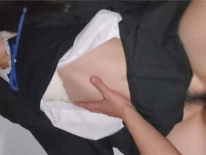 無修正FC2 PPV 2829764 ※週末限定※私立付属女子校②華奢な優等生。TDLに彼氏と行くために…ハメ撮り中出しされてしまう