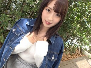 無修正SIRO-4903 【未開発JD×隠れ巨乳】「イッたことあるのかわからないです..」ウブなJDが学費返済の為にAV出演。初潮吹き&初イキして