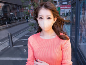 無修正FC2 PPV 2903548 顔出し！！【初撮影・無修正】シネマ画風！個数限定！性欲を持て余した官能的でプライドの高い巨乳美容部員