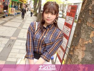 素人動画200GANA-2723 マジ軟派、初撮。 1822 動画配信が趣味の美容学生をナンパ！動画にお色気要素をプラスするためにブラチラする