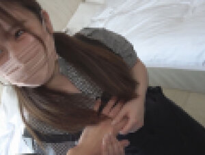 無修正FC2 PPV 3037401 「#45」近所のカフェ店員。純粋な反応から最後はアへ声まで発展！興奮止まらず連続中出し♡両想い