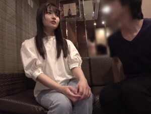 無修正FC2 PPV 3070495 【痙攣・中イキ】世間知らずの上京女子大生・まゆちゃん(20) ☆経験人数一人！ピュア過ぎ田舎娘のガチ生セックス