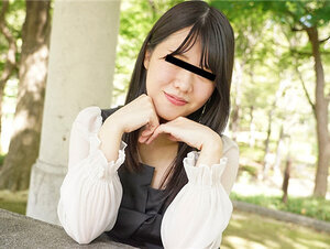 10musume 102222_01 天然むすめ 102222_01 初撮影で緊張する女優の卵に中出しデビュー 五月あおい