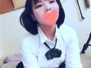 無修正FC2 PPV 3106006 【無】【個撮】都立商業科のクラスメイト、テニス部娘のアル〇ール浣腸バイブ責め、手マン本気汁【4K画質】