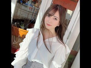 無修正FC2 PPV 3127769 初撮影・顔出し！！ 【無修正】美容部員の性欲詰まった魔性の美ボディライン！！色気ムンムンの美脚パンストを引き裂