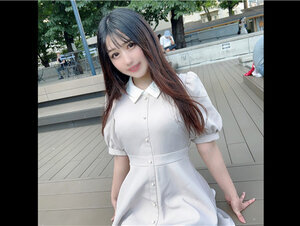 無修正FC2 PPV 3136211 初顔出し！！12/5まで限定！【無修正】包み込む様なフェロモンを醸し出す美白で美体の現◯女子大生にゴム無し連続膣内射精