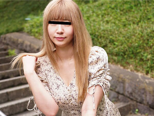 10musume 1121022_01 天然むすめ 121022_01 刺激を求めてAV出演を決めたエッチ大好き過ぎる素人娘 椎名みゆ