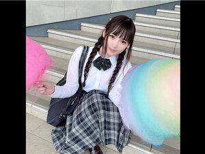 無修正FC2 PPV 3148878 初顔出し！！12/28まで限定【無修正】有名進学校に通うアニメ声の現◯女子◯生美巨乳コスプレイヤーを密室に連れ込