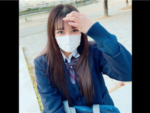 無修正FC2 PPV 3150971 初撮影・顔出し！【無修正】ファザコン美◯女女子◯生を公衆トイレに連れ込み立ちバックガン突きゴム無し膣内射精