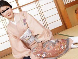 Pacopacomama パコパコママ 010123_768 人妻なでしこ調教 ～調教好きの着物美人～前田すみれ