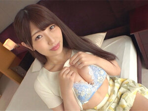 素人動画SIRO-4993 【看護師で人妻】【最強のエロ属性持ち】共働きですれ違い生活。溜まる性欲を解放させに、いざAV出演！ 応募素人、初AV撮影 310