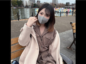 無修正FC2 PPV 3183817 初撮影！【無修正】某有名カー用品店勤務の看板娘に性欲むき出しの連続膣内射精！！普段は黄色い制服に隠された