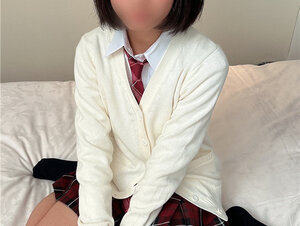 無修正FC2 PPV 3195664 自己責任で見てください。10代家出した女の子。発育中の幼い小麦色の身体が潮吹きイキまくりで痙攣しまくり。大人