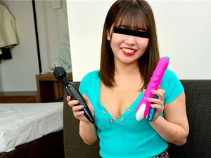 10musume 041123_01 天然むすめ 041123_01 巨乳素人を連続鬼イカセ！