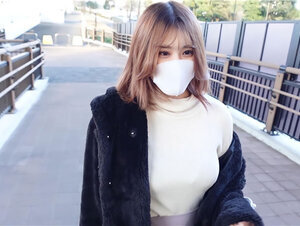 無修正FC2 PPV 3273705 『無』『完全顔出し』『950pt』美容部員のＨカップちゃんと壮絶90分物語！！巨乳だから知人の紹介で胸のパーツモ