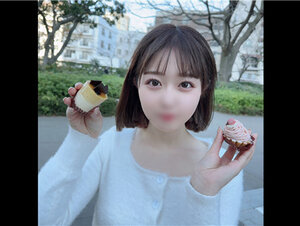 無修正FC2 PPV 3285040 初撮影・顔出し！下着が見えそうなくらいのミニスカートから覗く挑発的な生足に理性を失い野外猥褻！！興奮