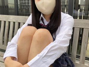 無修正FC2 PPV 3336439 【完全顔出し】最後のひとふり！アカウントも最後になるので、とっておきの女の子をご用意しました