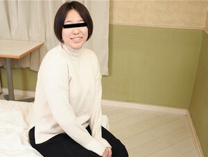 10musume 081723_01 天然むすめ 081723_01 今しかできないことがヤリたい！現役女子大生に生中出し！