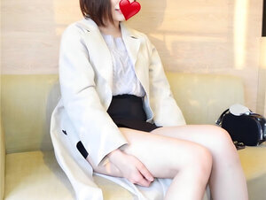 無修正FC2 PPV 3952834 『完全顔出し』『無』『960pt』『7日間限定公開』田舎からきた女性にテレビ局の局のもんです！！って声掛