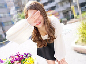 10musume 110723_01 天然むすめ 110723_01 スタイル抜群!エロ過ぎるオネダリ上手な極上素人娘 山岸るな