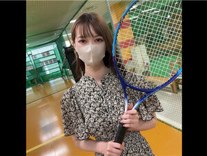 無修正FC2 PPV 4056755 初撮影・顔出し！3日間限定！歯科医院受付の抜群のプロポーションときめ細かい美肌を兼ね揃えた癒しのス