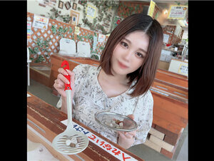 無修正FC2 PPV 4085084 初撮影・顔出し！！明日まで限定\!!美味しそうに頬張る美しい恍惚顔・・・本能が目覚めたかの様に快楽を求