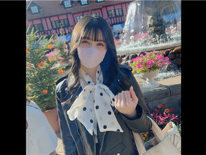 無修正FC2 PPV 4200123 初撮影・顔出し！！明日まで限定！！学◯時代に彼女が通った思い出の場所で根元まで吸い込ませ初めての口内